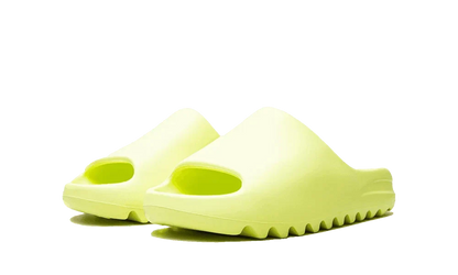 YEEZY SLIDE GLOW GREEN